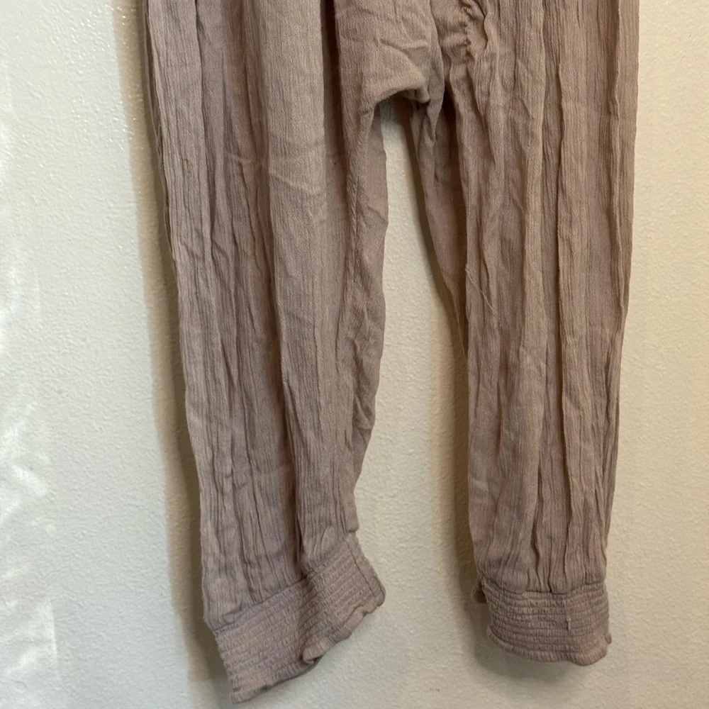 Free People S Boho Gauze Harem Jumpsuit Beige Taupe Smocked Waist Beaded Straps - Picture 4 of 10